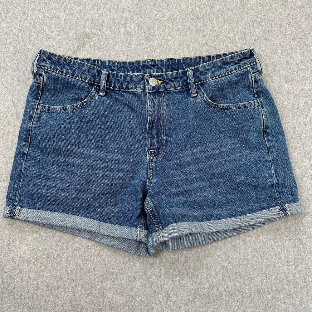 H&M & Denim Jean Shorts WMNS 12 Regular Mid Rise Medium Wash Denim Rolled Hem